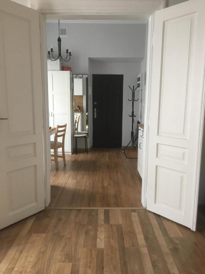 Dominique Apartment Краков Экстерьер фото
